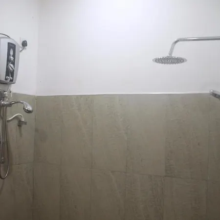 Isanka Lion Lodge Сигирия Экстерьер фото